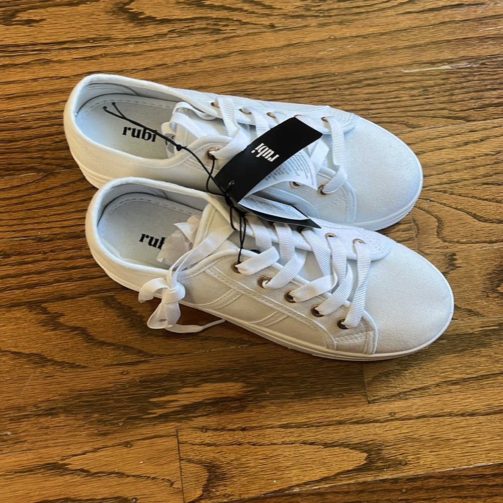 Rubi Classic White Canvas Platform Sneakers - Picture 3 of 6